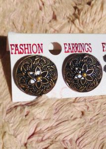 ₹150 For 5 Earrings