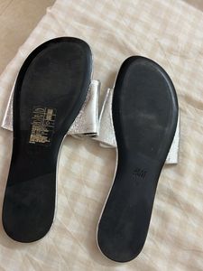 H&amp;M Silver. Flats - New
