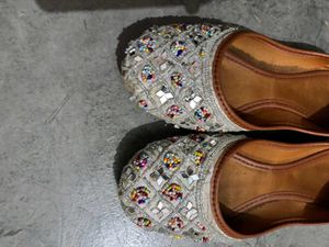 Embellished Juttis