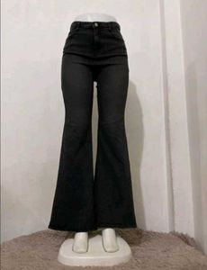 Bootcut/flared Jeans