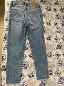 H&amp;M SLIM STRAIGHT HIGH ANKLE JEANS