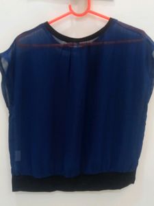 Elegant Top For Your Next Party Or A Brunch Date!