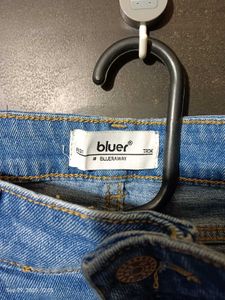 Light Wash  Straight Fit Jeans
