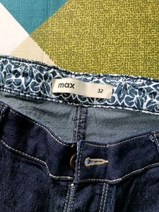 Capri Jeans - Dark Wash