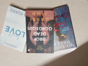 Popular Fiction Book Bundle