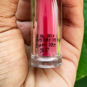 BELLA VITA LIQUID LIPSTICK - NAUGHTY NUDE💗💗💗💗