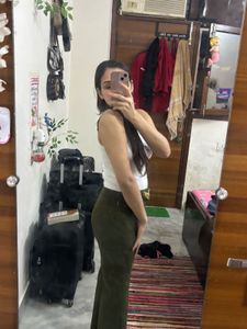 Flared Olive Trouser With A Gold Chain