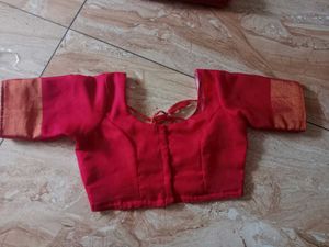 Saree With Stitched Blouse New
