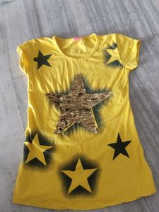 4 Girls Tshirt