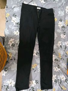 Black Slim Fit Jeans