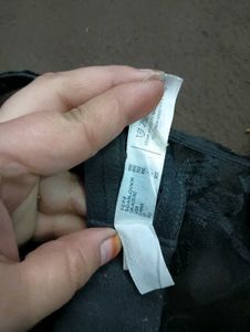 Elegant Black🖤36E Floral Lace Bra