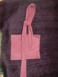 maroon tube top with scarf 💅🏻