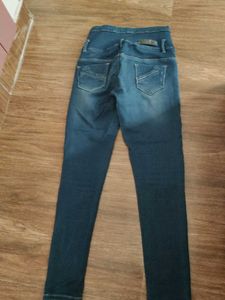 High Waisted Jeans