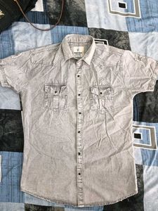 Good Conditions Nice Febric Shirt For Men