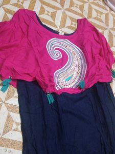 Embroidered Pink Kurta