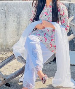 Pakistani trendy kurta set🧿