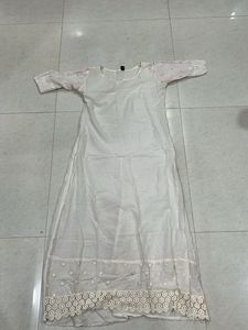 Floral Embroidered Kurta