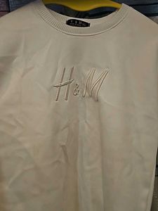 H&amp;M White T-shirt