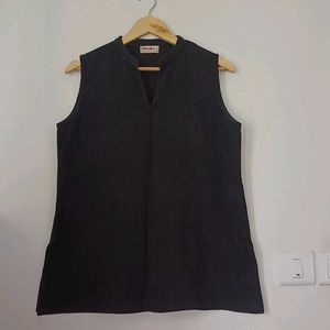 Sleeveless Black Top