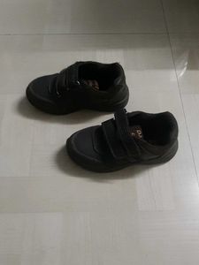 Unisex Brown Shoes, Size 11