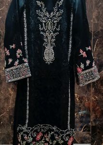 Pakistani Style Kurta Set
