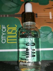 Vitamin C serum