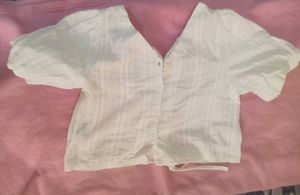 White Linen Puff Sleeve Top