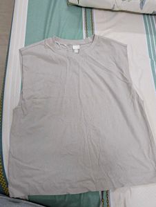 H&M Beige Sleeveless Tshirt