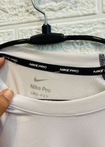 🇺🇸Nike Pro Imported T-shirt