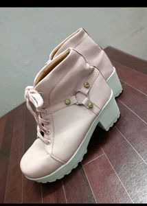 NEW PINK BOOTS