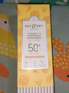 Dot & Key VitC Sunscreen + Skin Whitening Cream