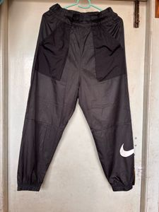 Nike Woven Pants