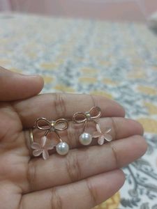 Cute Bow &amp; Pearl Drop Earrings