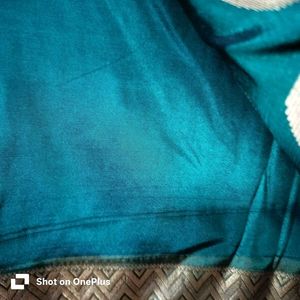 Brand new Elegant green&amp; Gold Saree