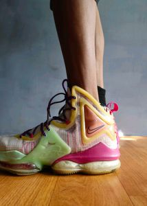 Nike Jordan LeBron 19