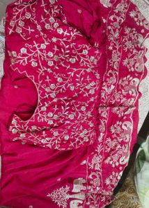 Ethnic Gowns For Women With Padded
