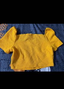 H&amp;M Cute Orange Square Neck Crop Top