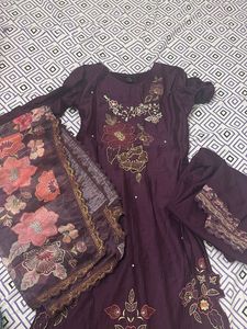 Elegant Embroidered Salwar Kameez Suit