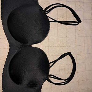 Black Push-Up Bra with Detachable Straps