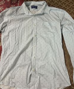 Men&#39;s Dotted Button-Down