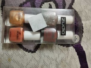 New lipgloss and nail paints