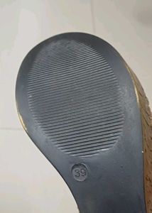 Catwalk Brown Platform heels