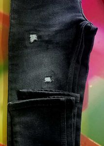 Pack Of 2 Black And One White Pants For Boys