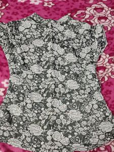 Cute Rose Design Top