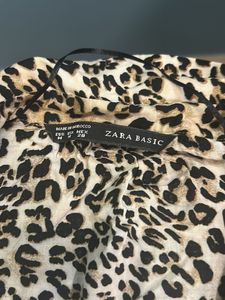 Zara Basic Leopard Print Top Medium Size