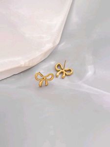 Bow Stud Earrings