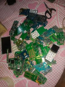 combo mobile offer  kuch dead hai kuch chalu hai
