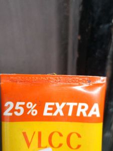 VLCC 3D Sunscreen Gel Creme