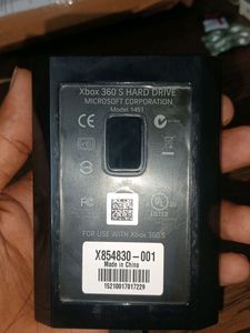 Xbox 360 Slim 250GB Harddisk...