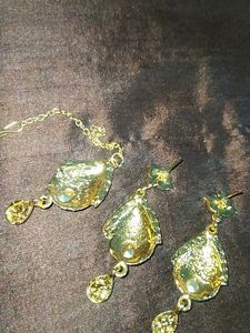 Full New Necklace Set With Earring And Magtika